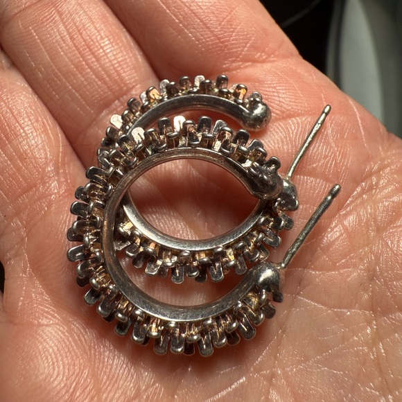 925‎ Italy Silver Hoop Earrings - Picture 2 of 5